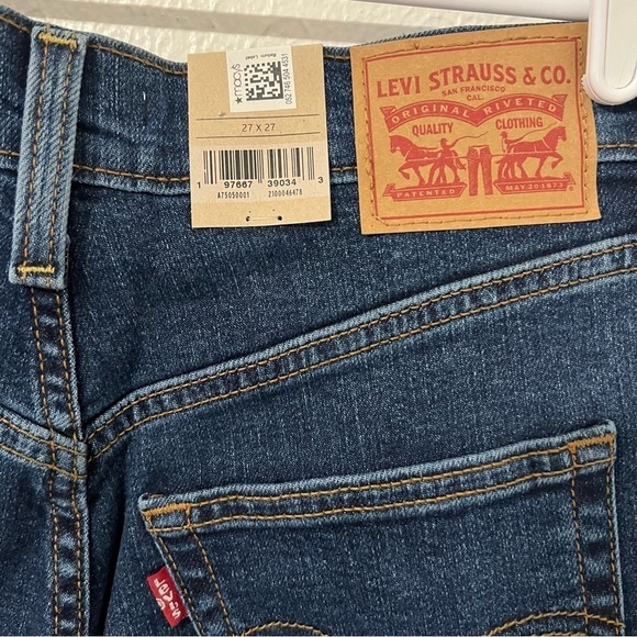 Levi's Women's Ribcage Straight Ankle Seamed Jeans 27x27 Dark Wash Buttonfly NWT - Picture 8 of 13